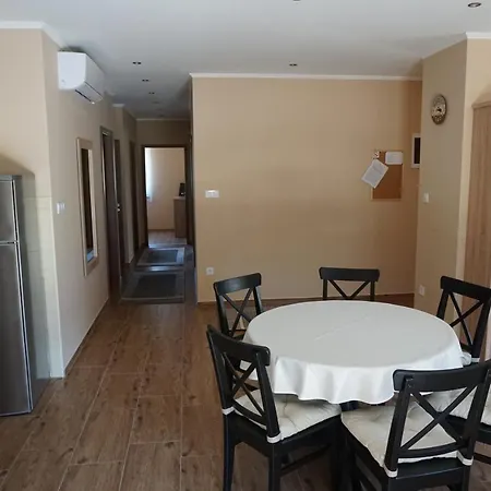 Boroka 2 Vendeghaz Apartament