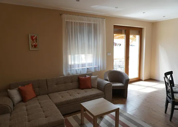 Appartement Boróka 2 *